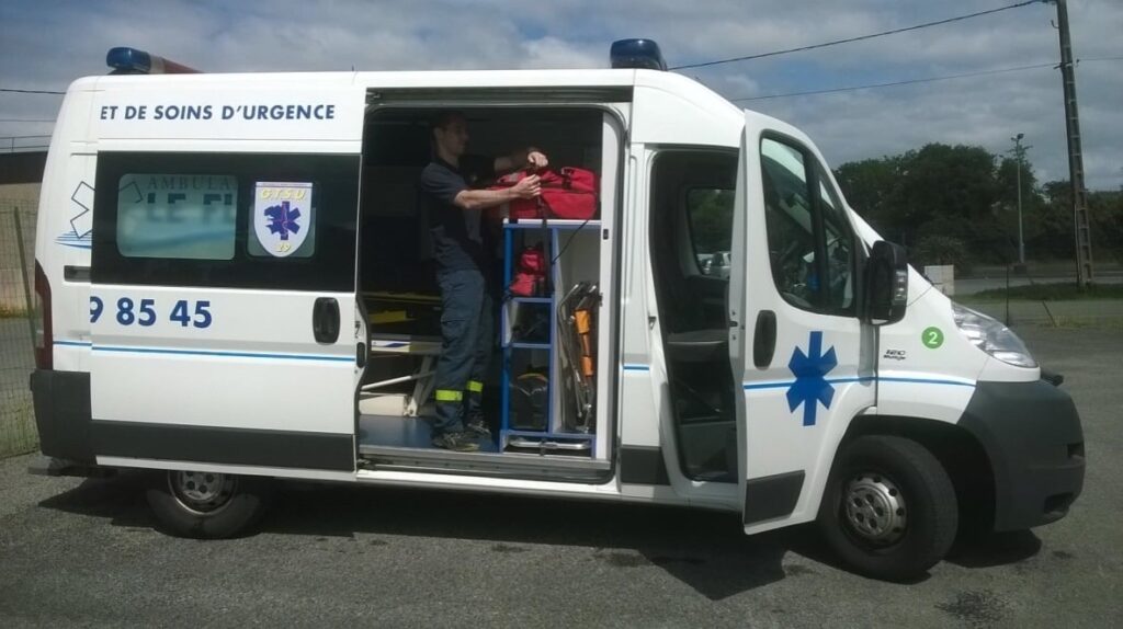 Reserveruneambulance.com Ambulances Le Floc'h Jussieu Secours Rosporden