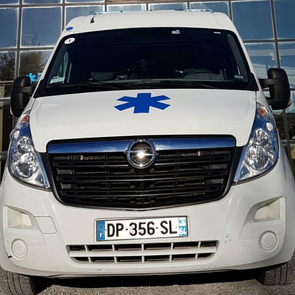 Ambulances Luziennes - Reserveruneambulance.com